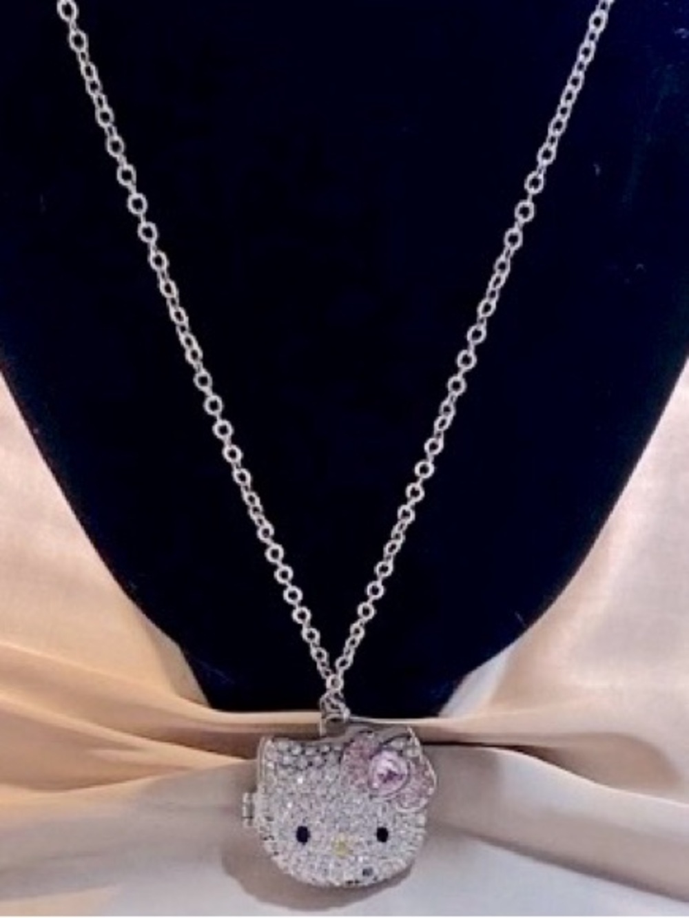 Hello Kitty Silver Locket Necklace - Picture 4 of 11